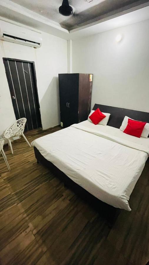 Hotel Pacific Grey By Wb Inn Lucknow Esterno foto
